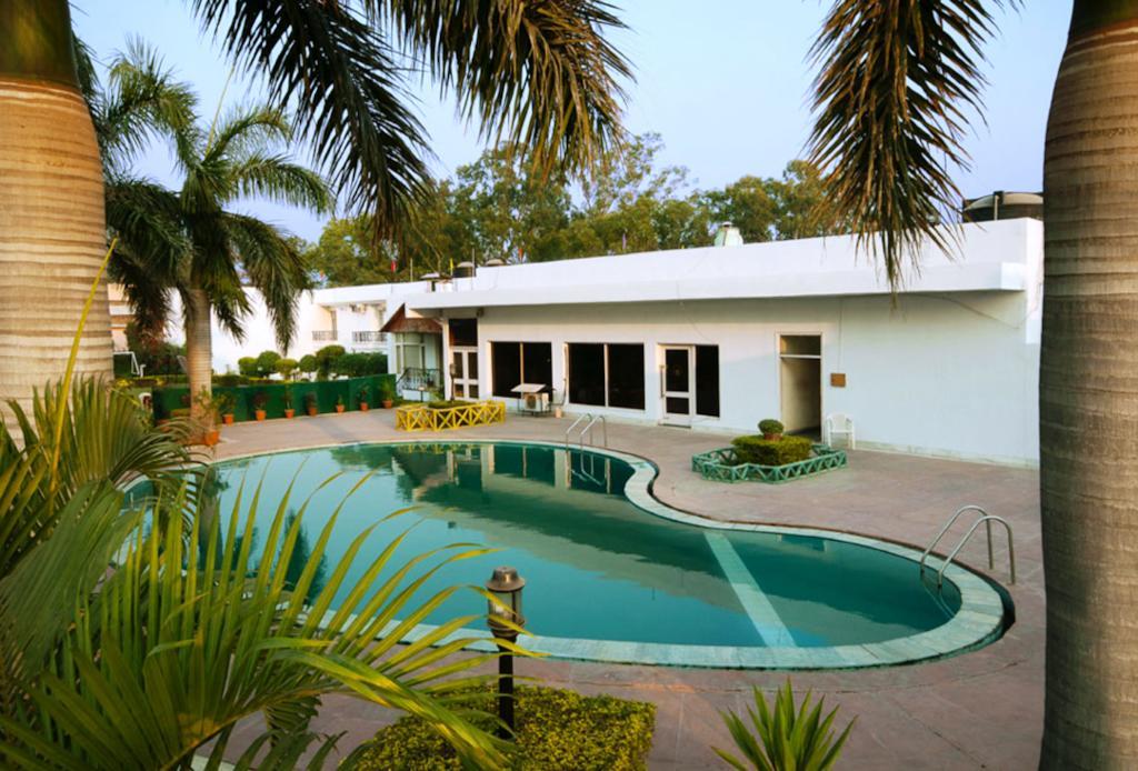 Black Mango Resort Kala Amb Εξωτερικό φωτογραφία